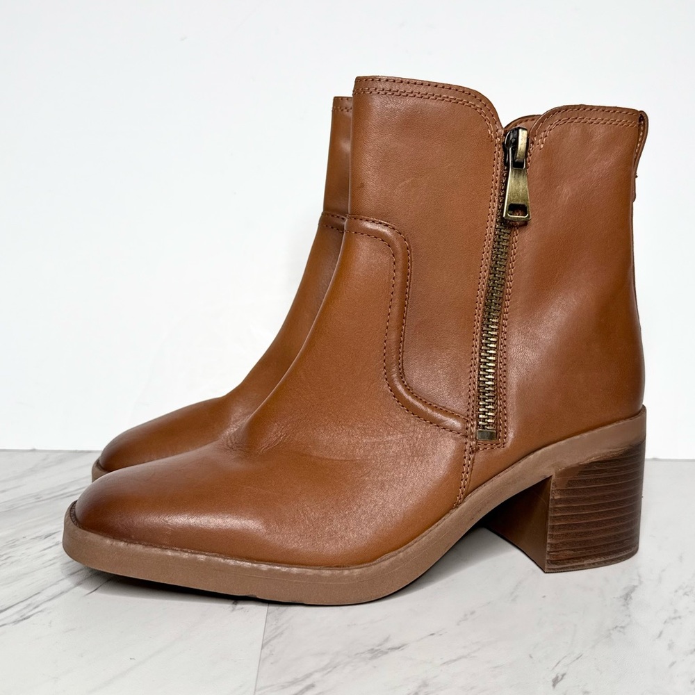 Naturalizer Emmy Brown Leather Square Toe Bootie 9 1/2 W